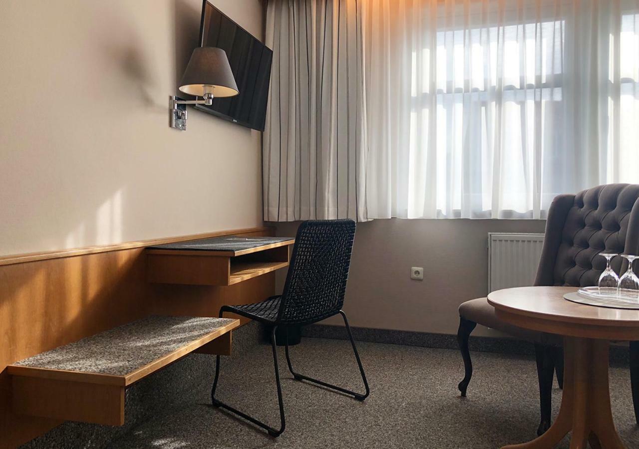 Mangolds Boutique Hotel & Fruehstuecksmeisterei Schweinfurt Bagian luar foto