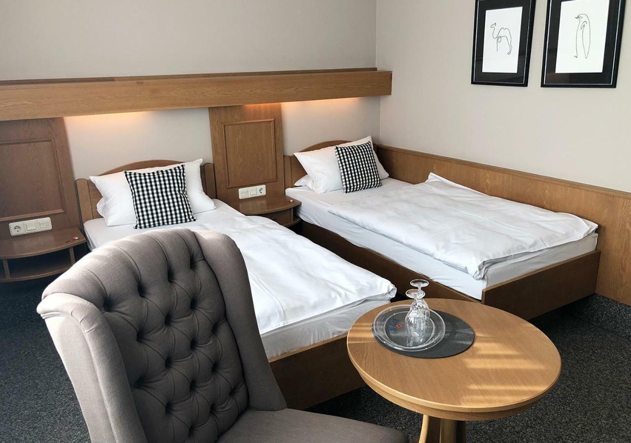 Mangolds Boutique Hotel & Fruehstuecksmeisterei Schweinfurt Bagian luar foto